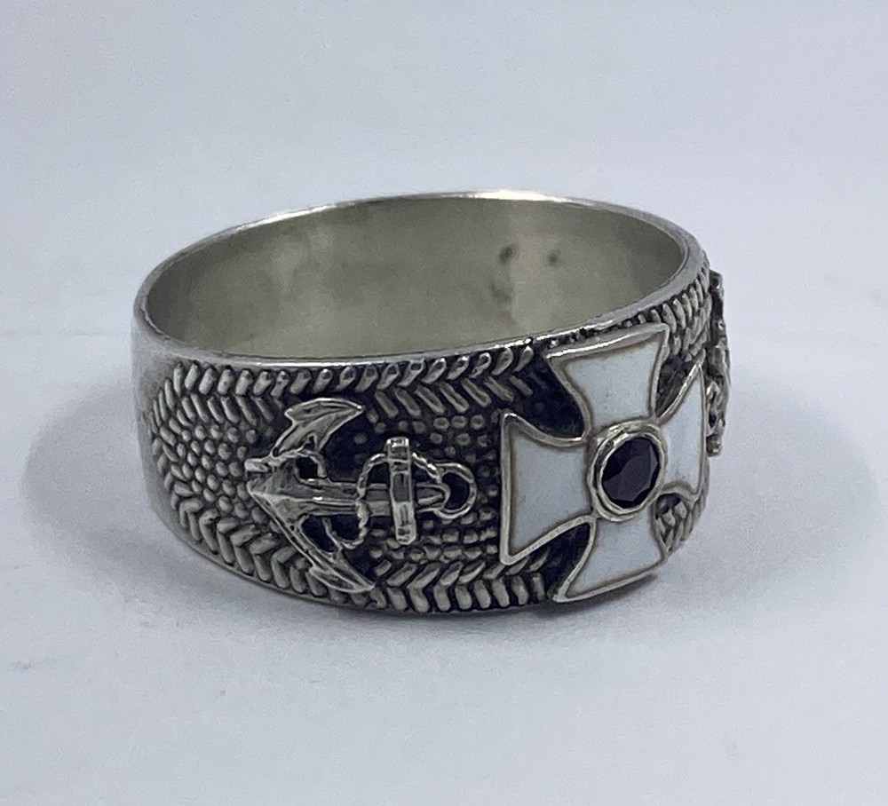 Imperial Russian Marine Navy solid silver ring with Garnet