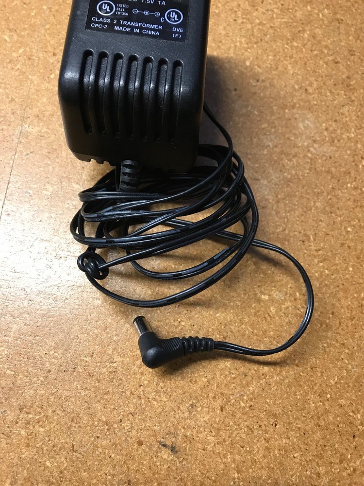 AC-DC Adapter DV-0751AS 16W 7.5V 1A Tested Working