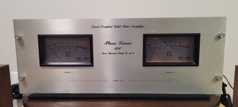 Phase Linear 400 Amplifier. Tested, Works.