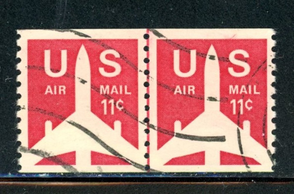 US Scott # C82 - Used - Lined Pair                (5-C259)