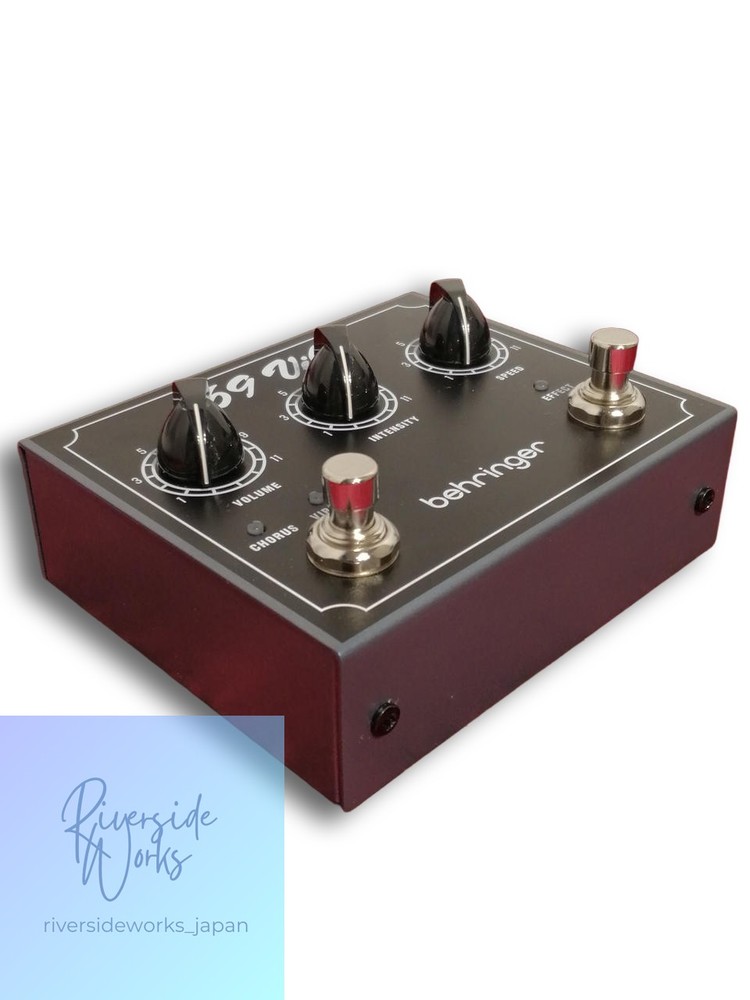 BEHRINGER 69VIBE Effects Pedal