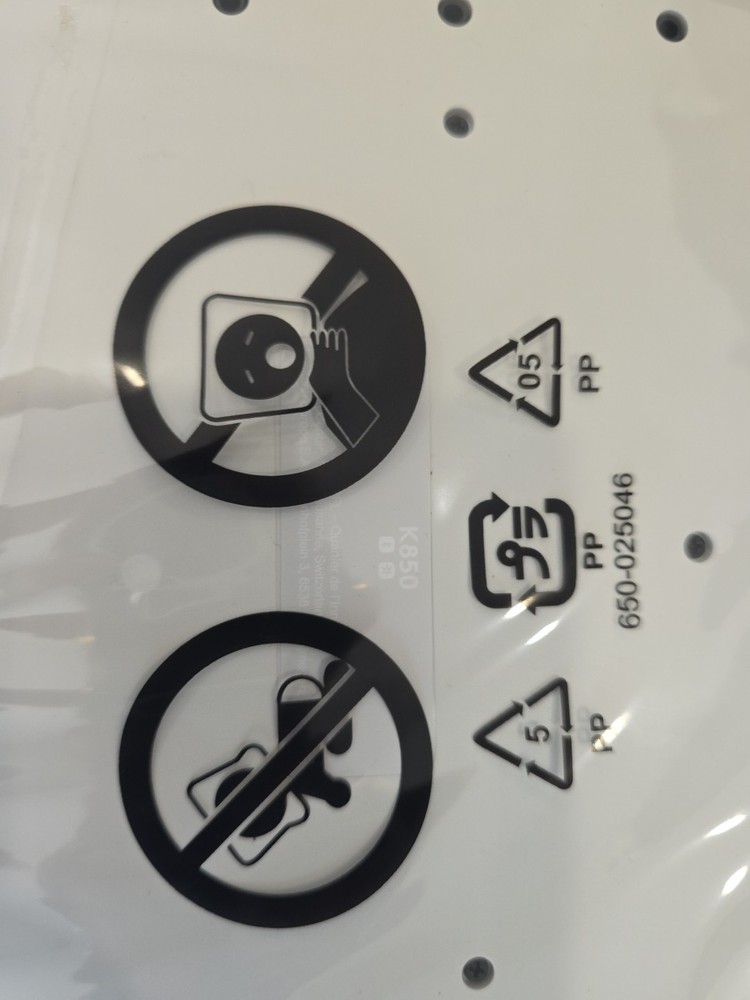 Logitech K850 Wireless Keyboard & Mouse - Black