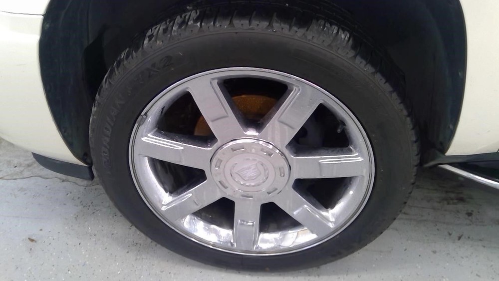 ESCALADE 2008 Battery Tray 1726409