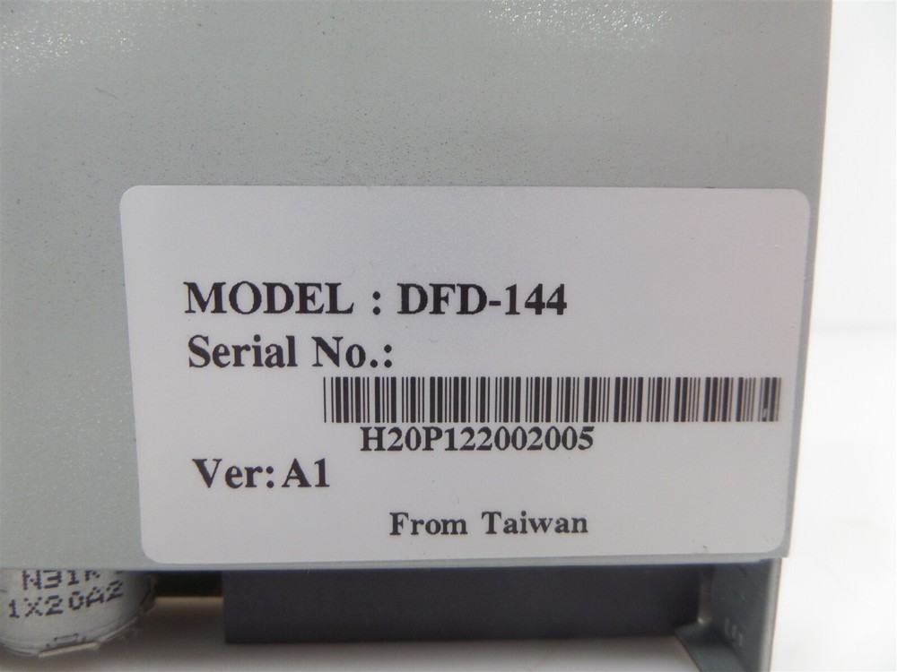 D-Link DFD-144 3.5in 1.44MB Floppy Drive