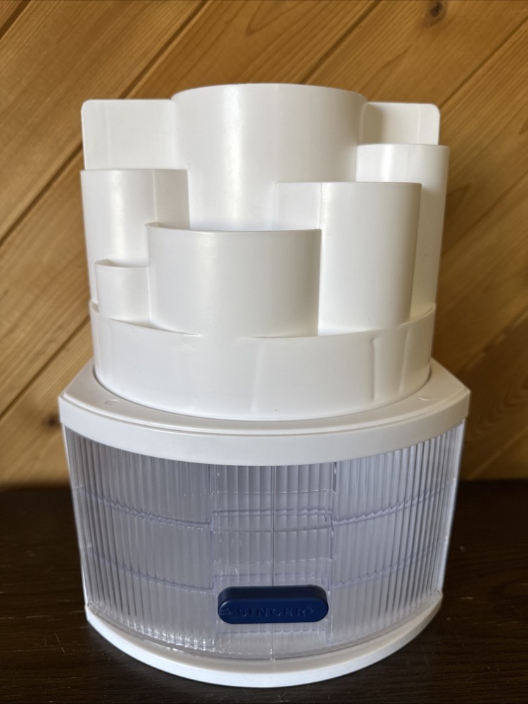 SINGER Spin & Go Multipurpose Sewing Storage Container