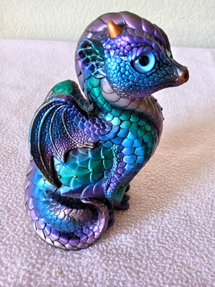 Pena Fledgling Dragon Peacock 1997 Windstone edition