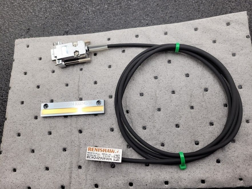Renishaw Optical Incremental Encoder Read Head RGH24Z30F00A RGH24 0.5um 2m