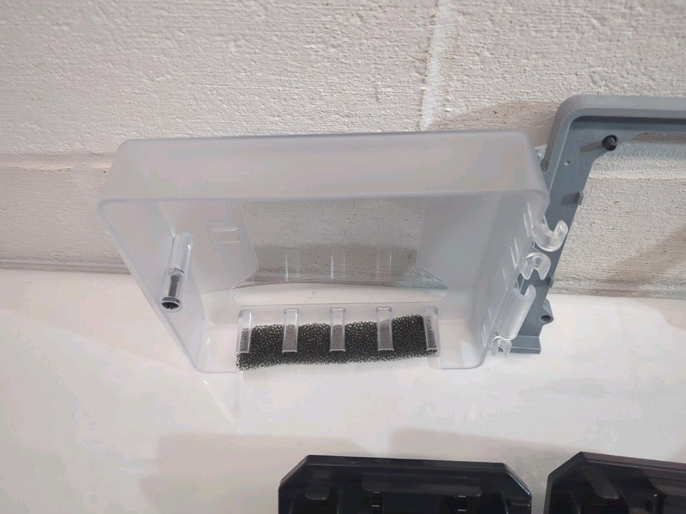 HACH UNIVERSAL CONTROLLER MOUNT COVER CASE PARTS LOT AS IS