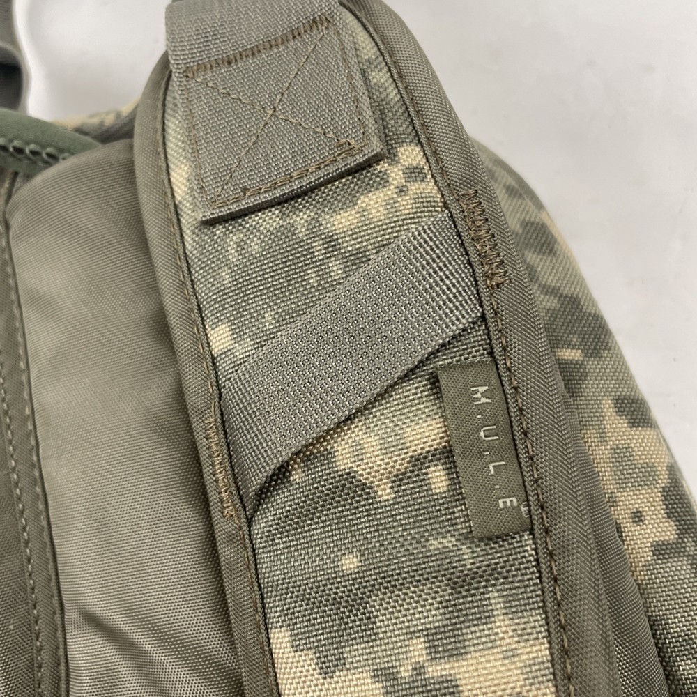 Camelbak Maximum Gear Digital Camo Hydration Backpack With Bladder Hiking Bag