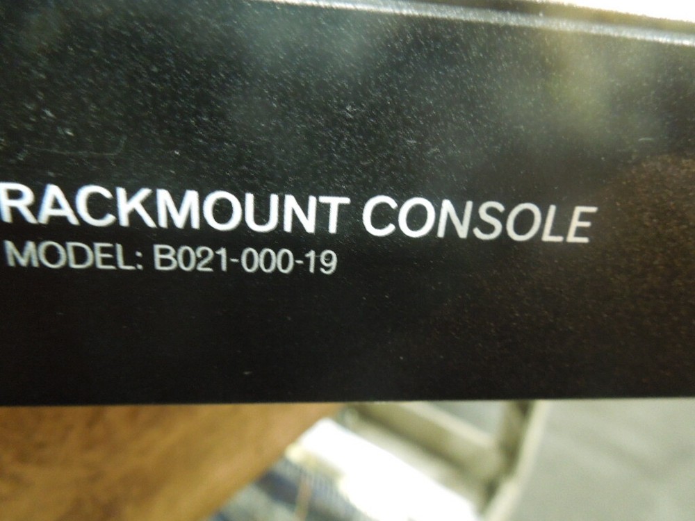Tripp-Lite Model: B021-000-19 Rackmount Console