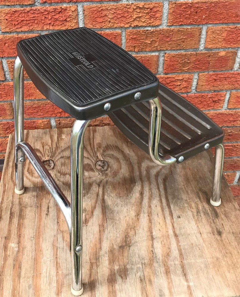 VINTAGE GRISWOLD TWO STEP STOOL