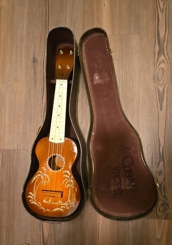 Vintage Harmony Silvertone Soprano Ukulele Palm Tree Stencil With Case