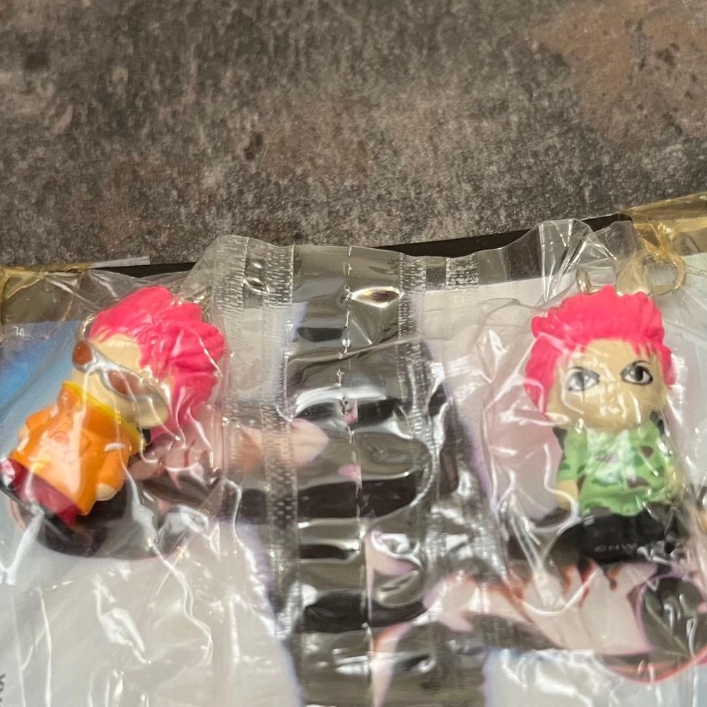 [8 types] hide zipper mascot figure strap