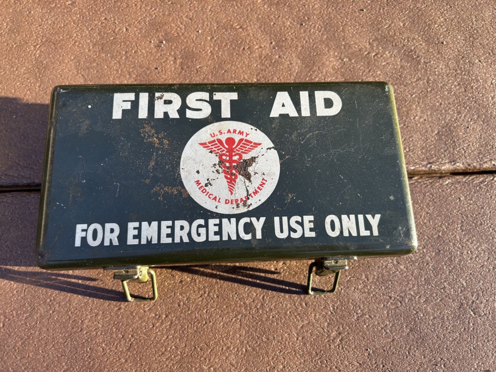 WWII Jeep 12 Unit first aid kit