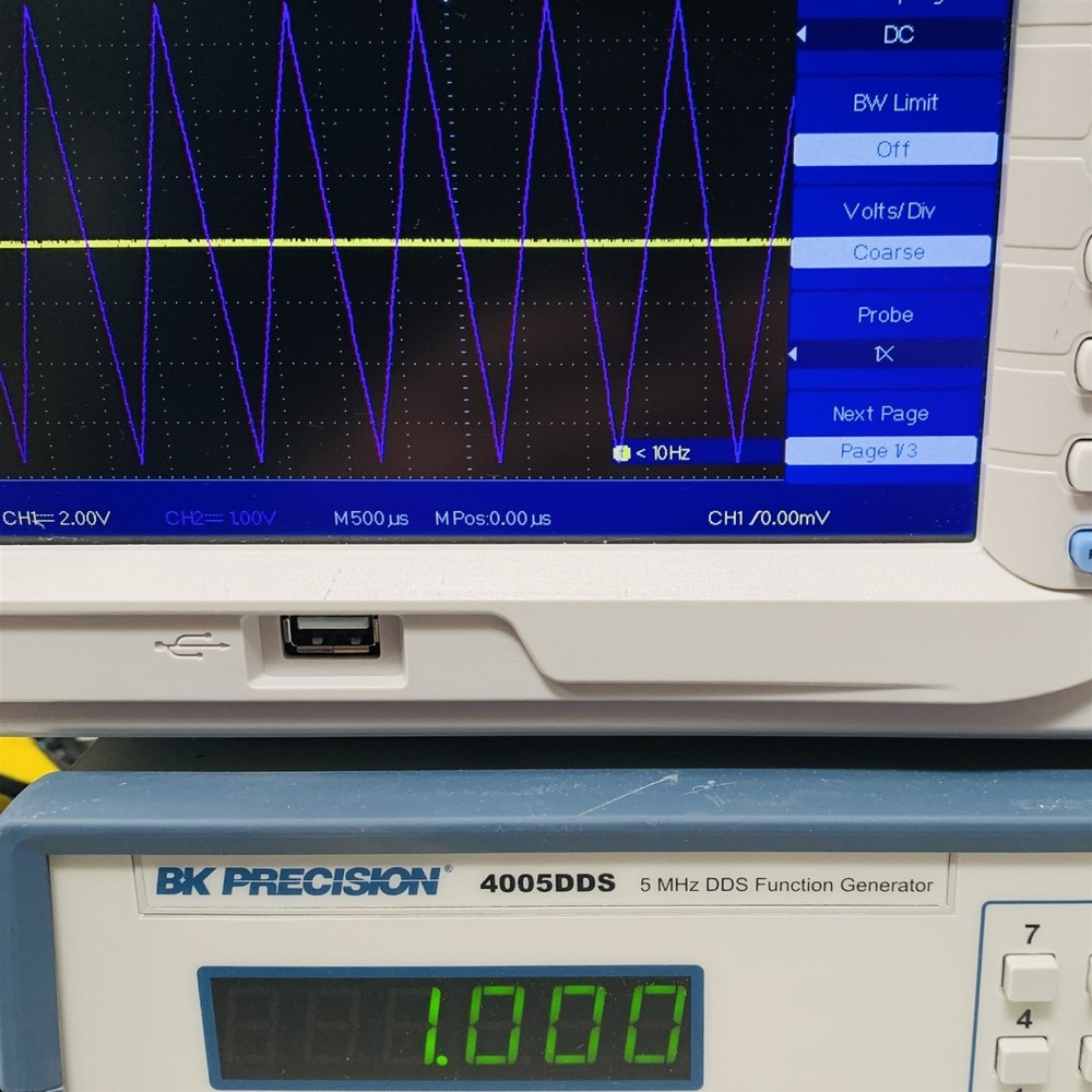 BK Precision 4005DDS Programmable Function 5MHz DDS Bench Signal Generator