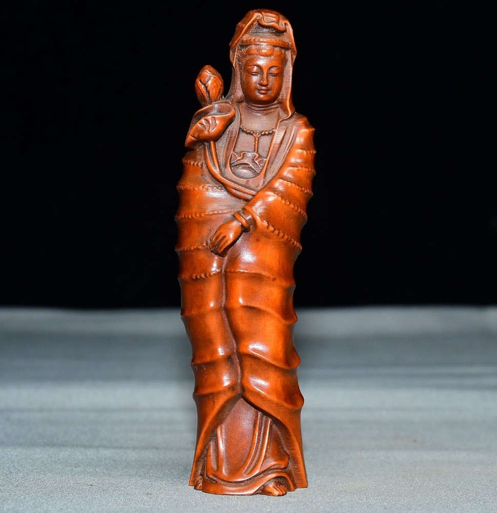 Exquisite Small Leaf Boxwood Bamboo Leaf Guanyin Ornament
