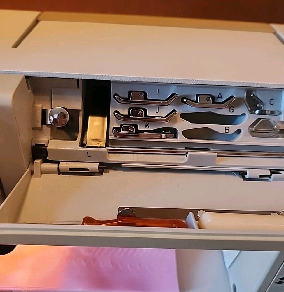Necchi 5942