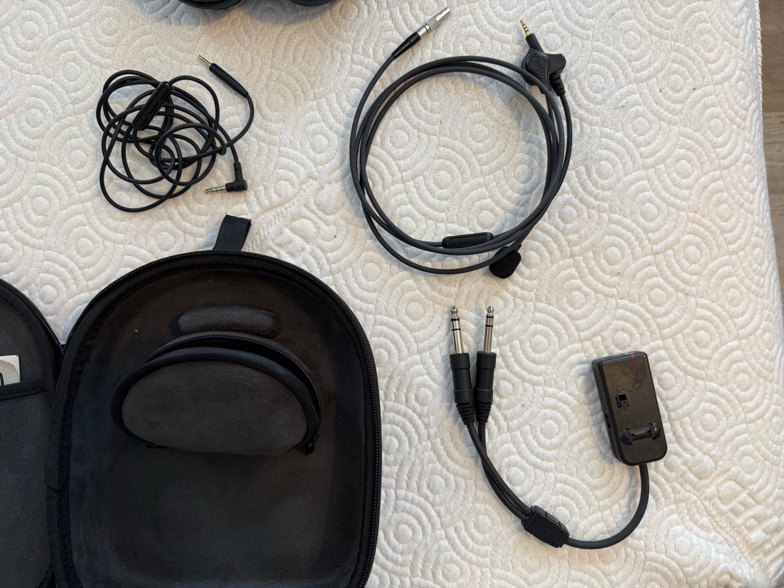 U Fly Mike Aviation Microphone With Bose QC25 Headset