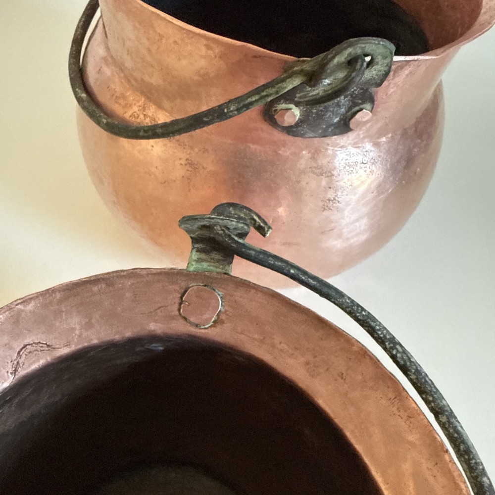 Set Of 2 Stacking Hammered Copper Planter/Pot/cauldron