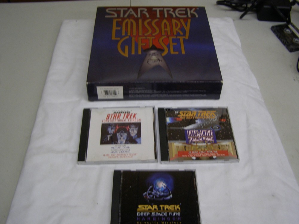star trek emissary gift set
