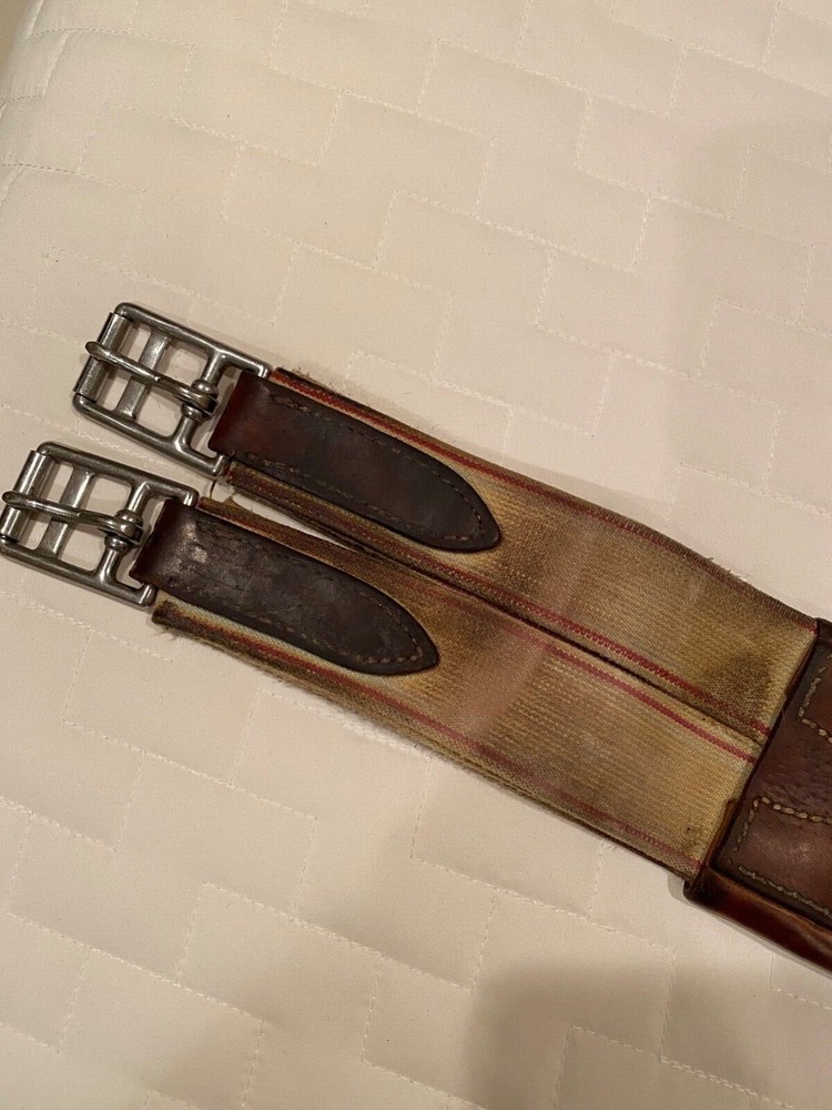 Devoucoux Late Model Hunter Girth Size 50. Used. 