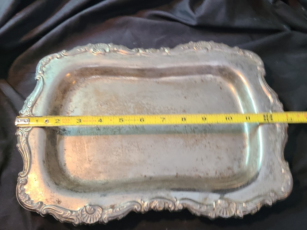 Vintage Ornate Sheridan? Serving Bread Tray Silverplated