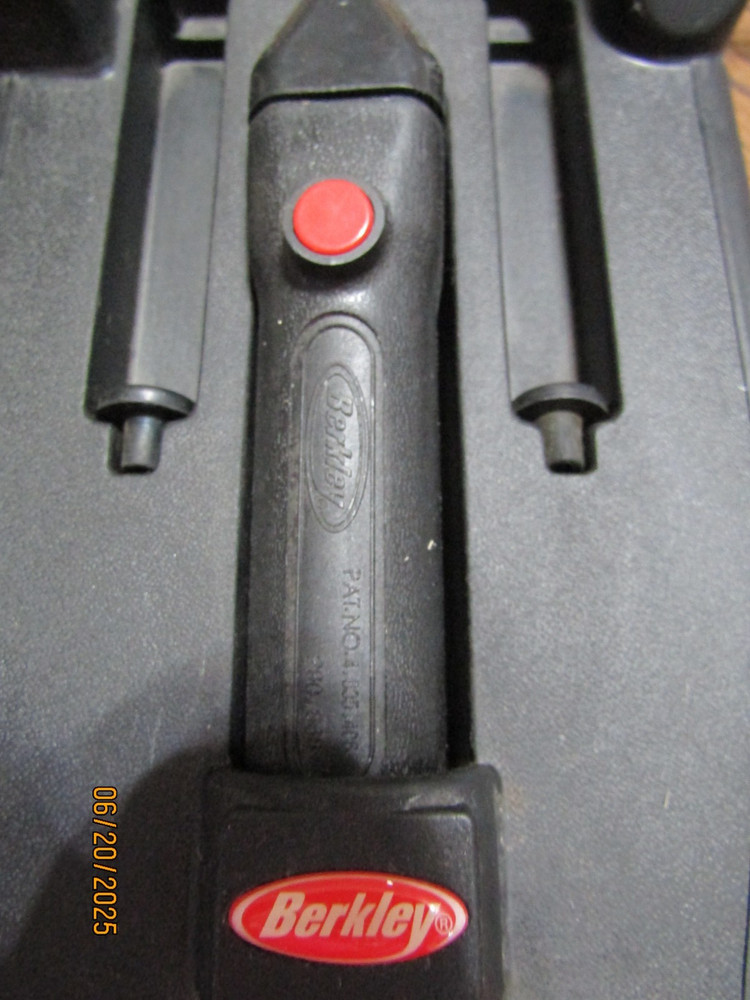 PREOWNED BERKLEY PORTABLE LINE SPOOLING STATION