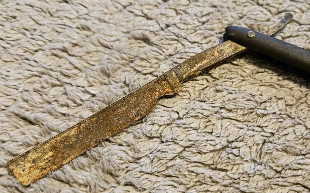 Vintage Straight Edge Razor