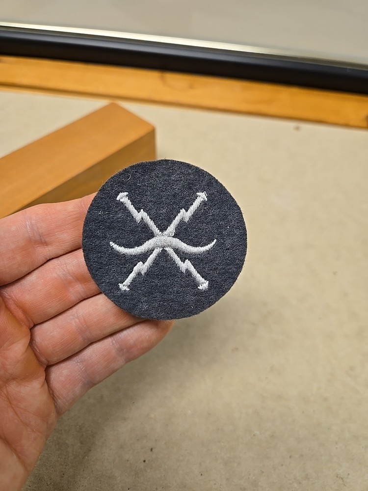 WW2 German Luftwaffe Air Raid/Aircraft Warning Trade Patch Sleeve Rate BRINGBACK