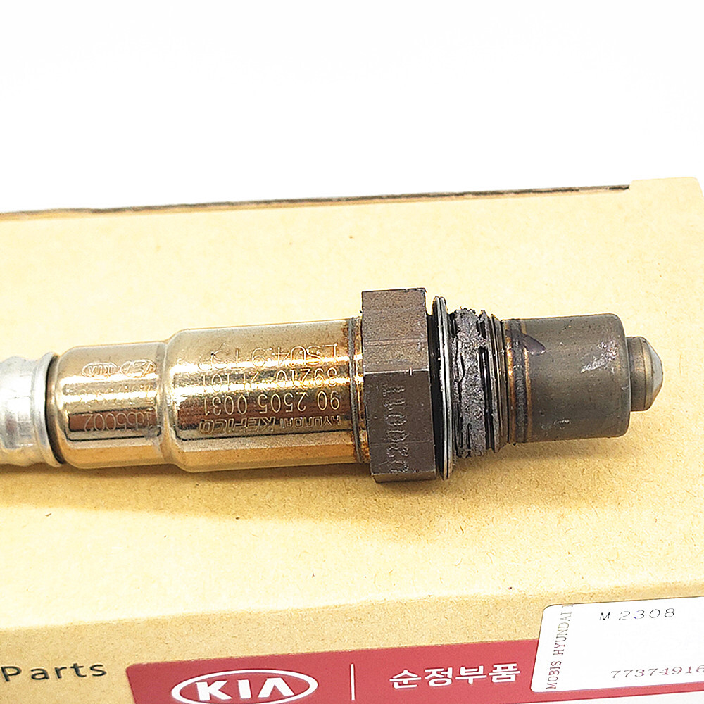 Genuine Oxygen O2 Sensor For Hyundai Elantra Kona Kia Soul Forte 1.8L 2.0L 2015+