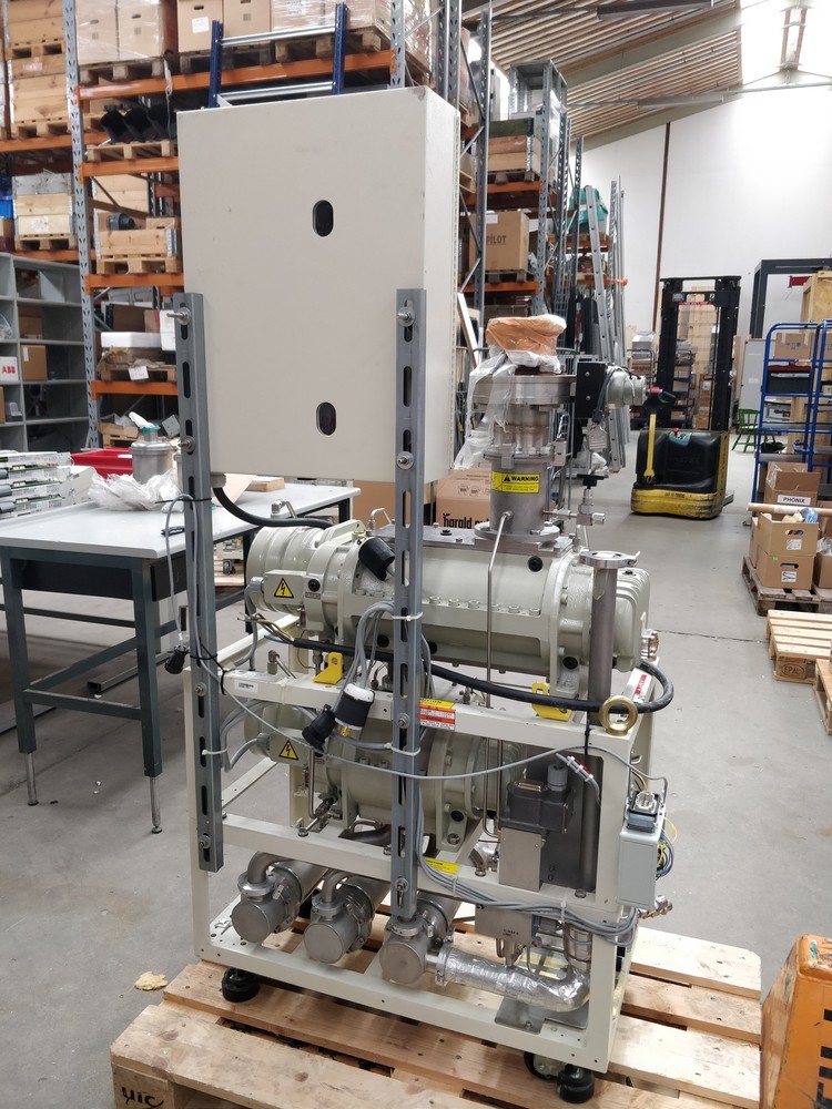 Ebara 80x25-U Dry Pump Vacuum Pump