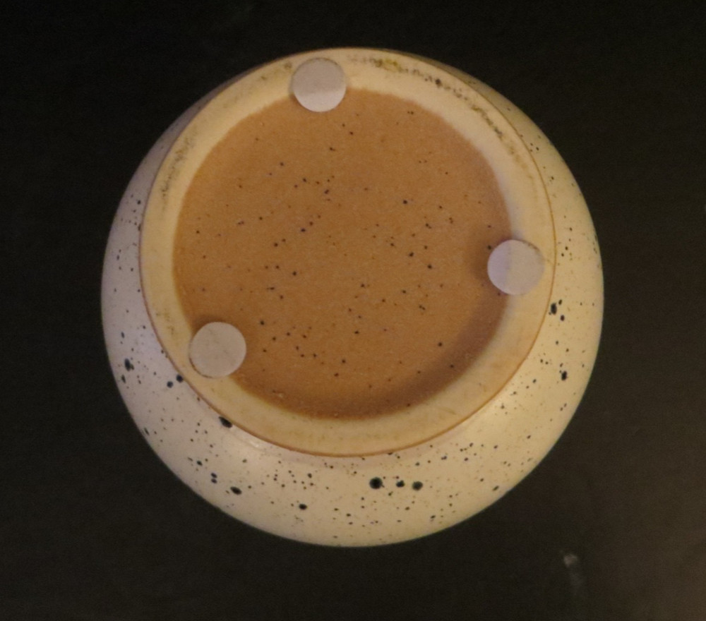 Modern footed vase egg shape beige speckle peach