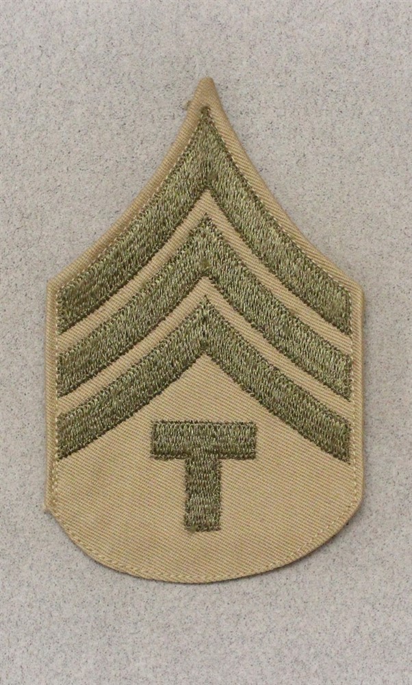Army Chevron 1517: Tech 4 (T-Sergeant) - c. WWII (single)