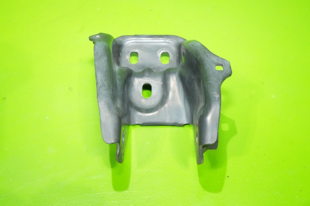 92-96 Prelude OEM H22 VTEC engine motor front mount bracket