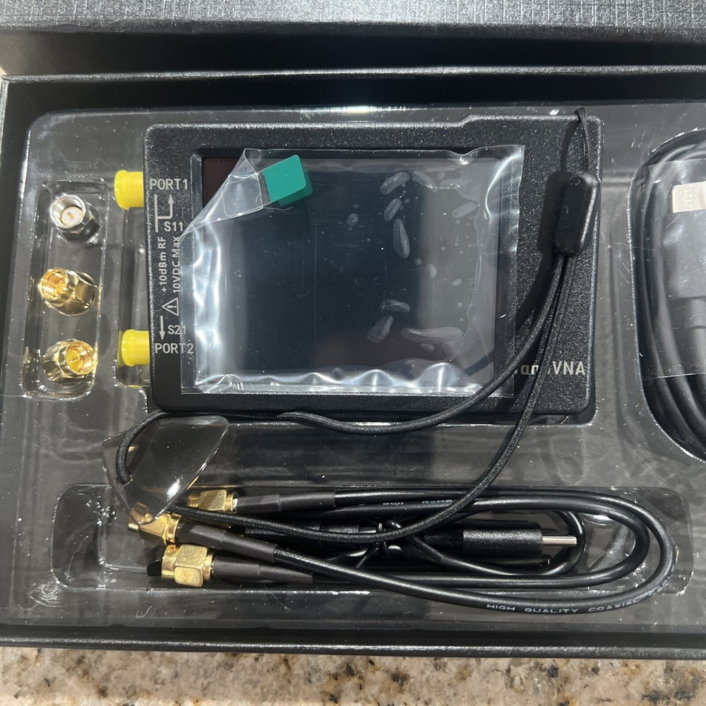 NanoVNA Very Tiny Handheld Vector Network Analyzer