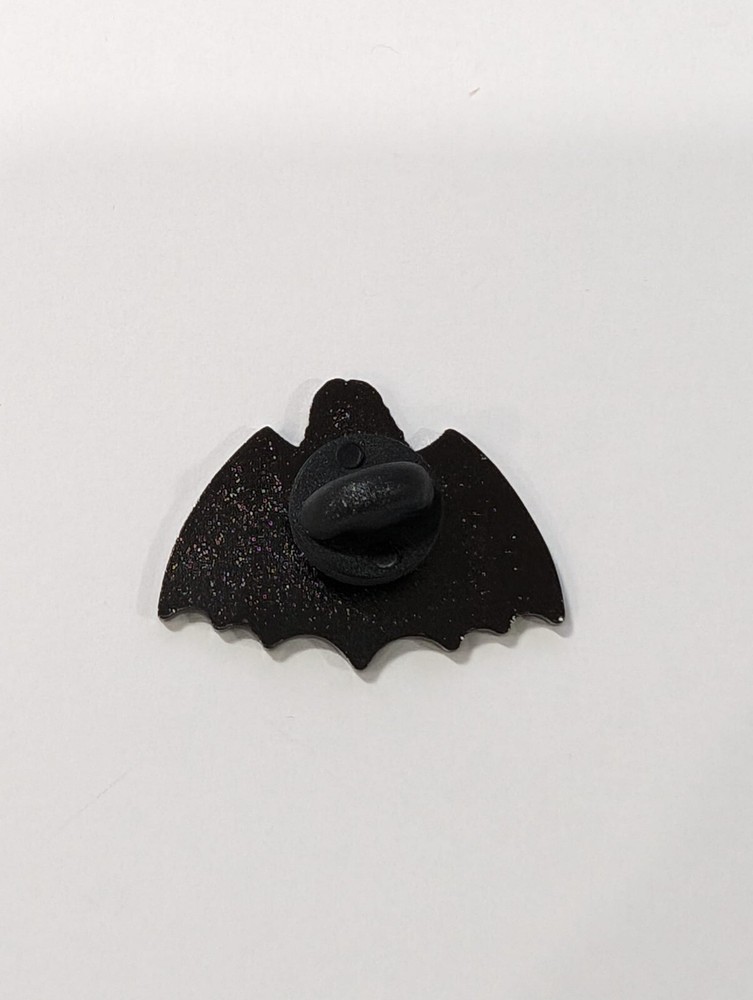 KISS MEMBER (ACE FREHLEY) "SPACE ACE" ENAMELED LAPEL PIN Heavy Metal Brooch Pin