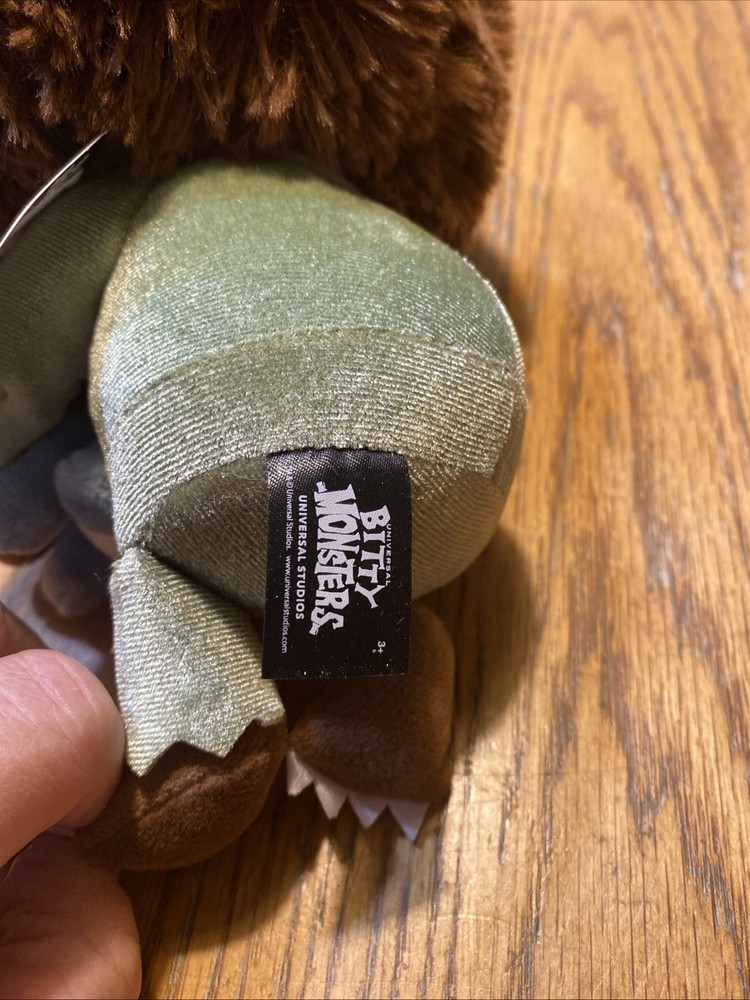 Universal Studios Bitty Monsters Werewolf Plush With Cub 10” NWT