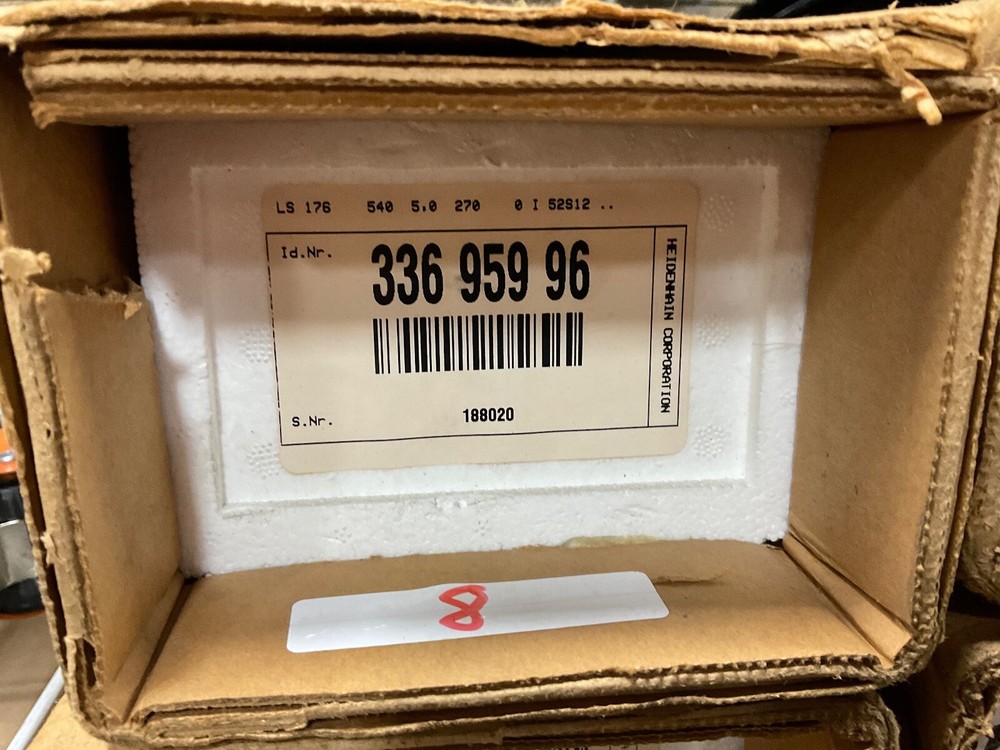 NEW 33695996 HEIDENHAIN LINEAR SCALE ENCODER LS176 ML 540 MM
