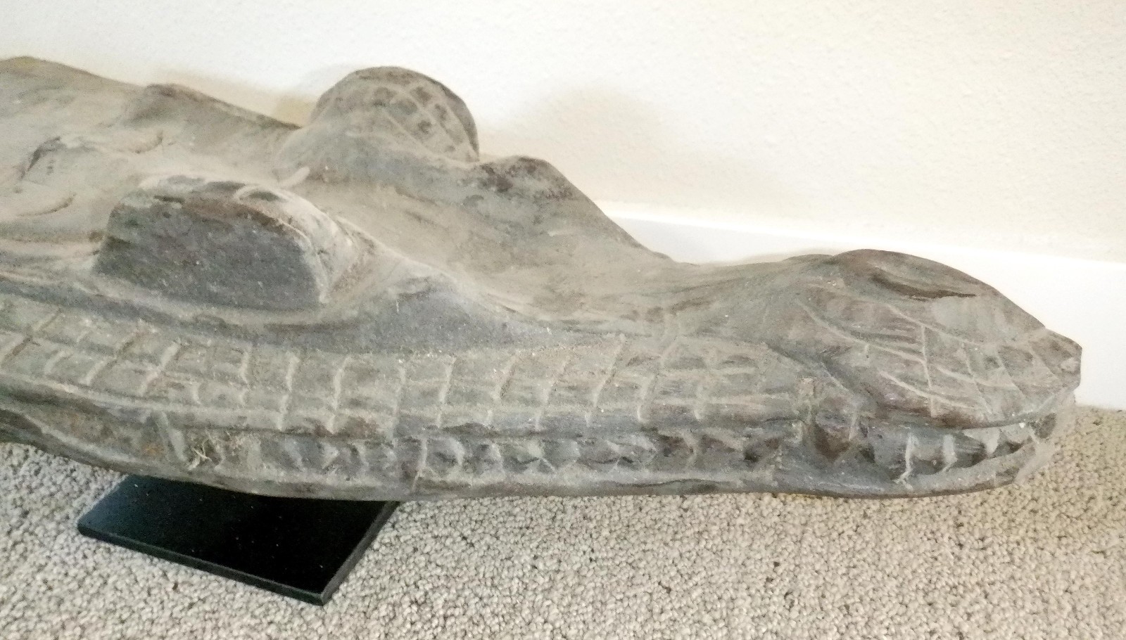 Sepik River Papua New Guinea Carved Canoe Prow, 19 inch on metal stand