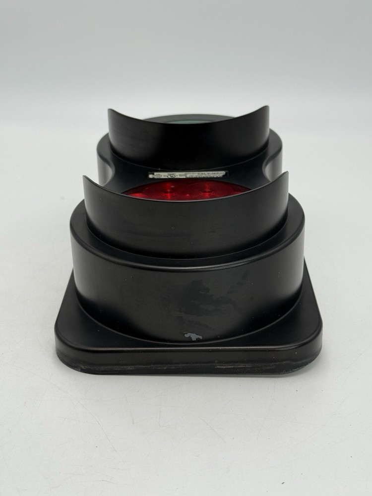 Traffic Control Visual Signaling Light Red & Green Truck Loading Dock Light