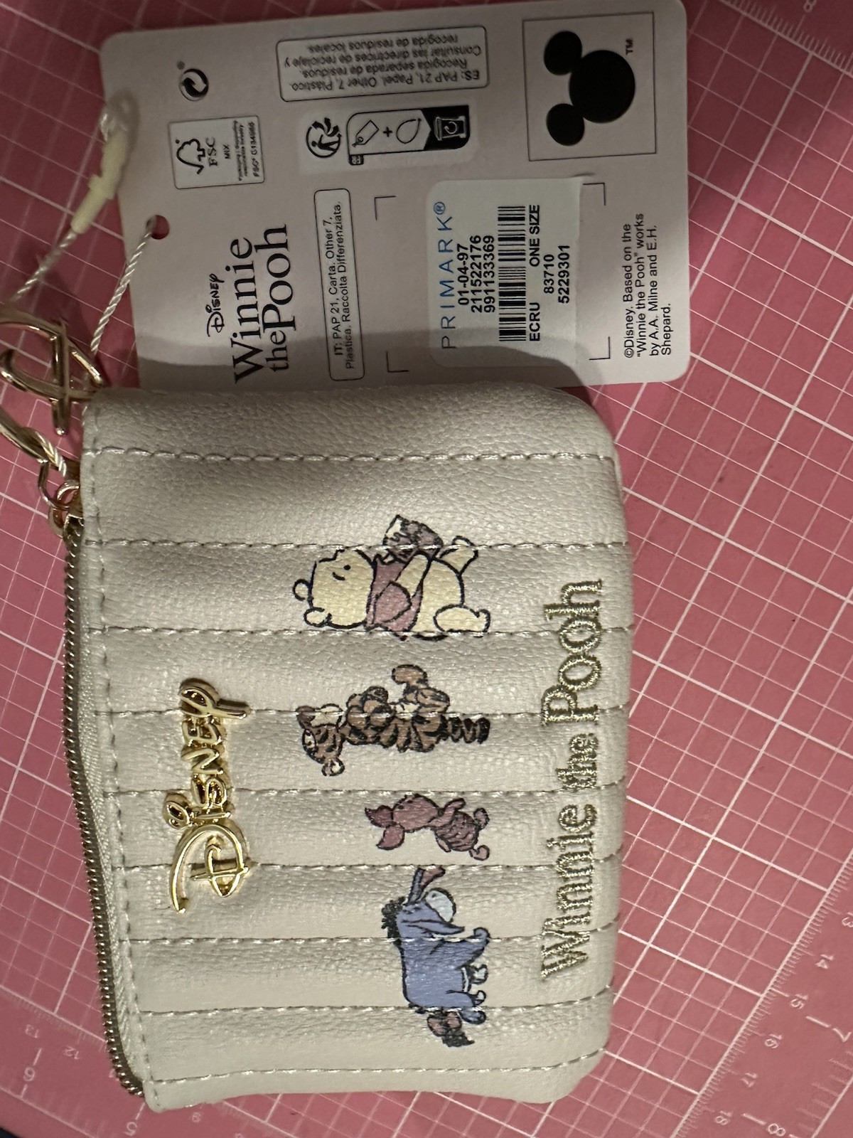 PRIMARK DISNEY WINNIE THE POOH QUILTED ZIPPER MINI WALLET COIN PURSE NWT new