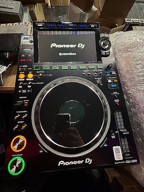 Pioneer DJ: CDJ-3000