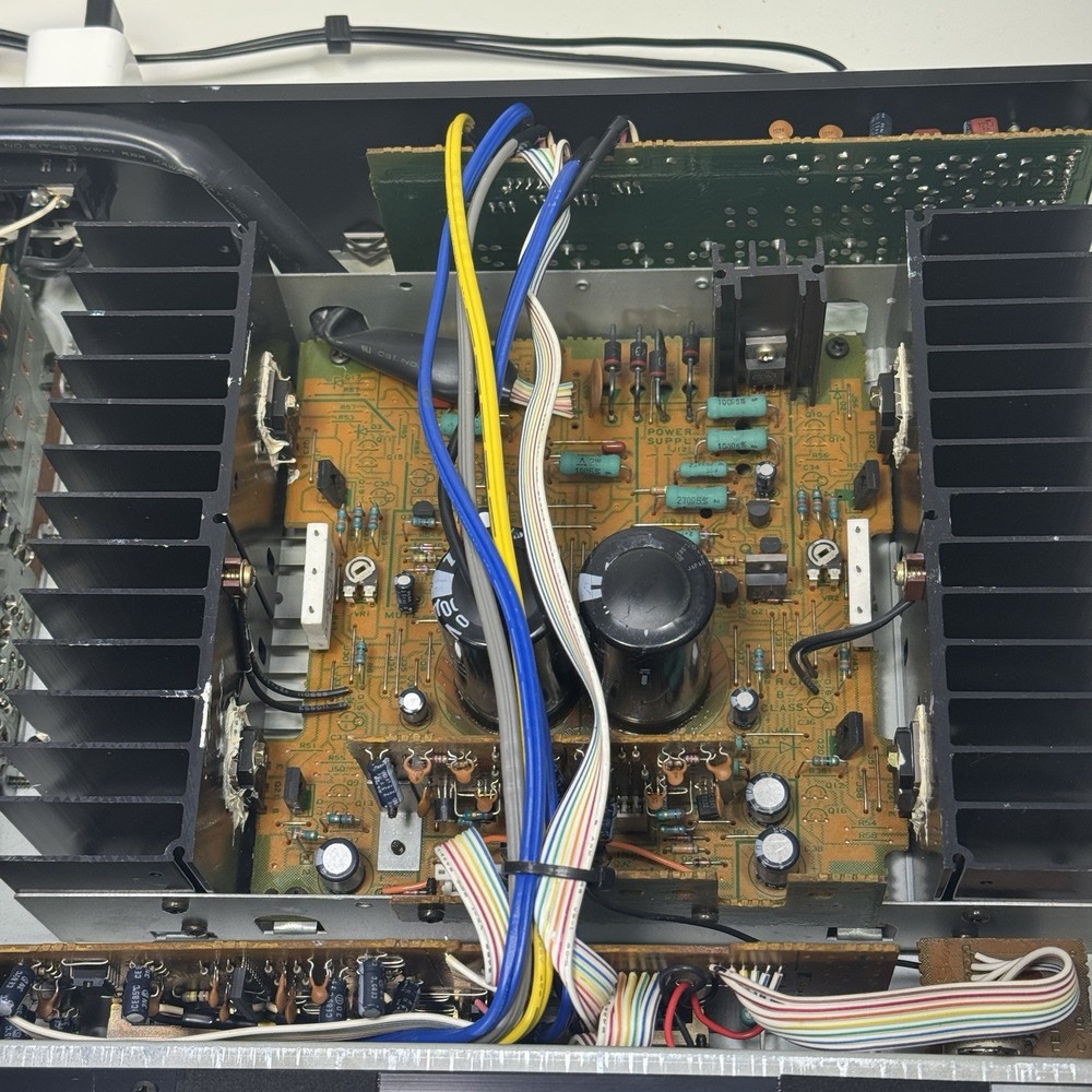 Kenwood KA-52B Integrated Stereo Amp Amplifier W/ Parametric Control - Tested