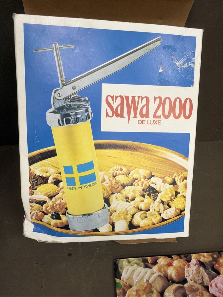 Sawa 2000 Deluxe Cookie Press & Maker Set With Discs & Instructions