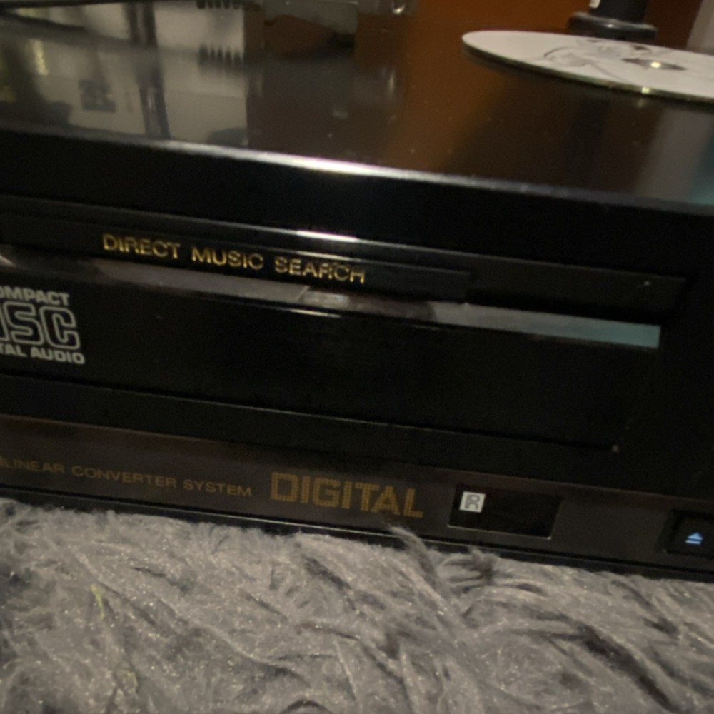 Sony CDP-55 Black CD Player
