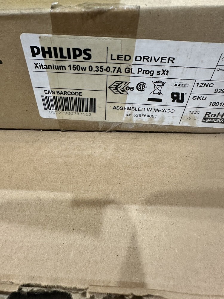 Philips Xitanium 929000702202 Programmable Dimmable Outdoor LED Driver 150W