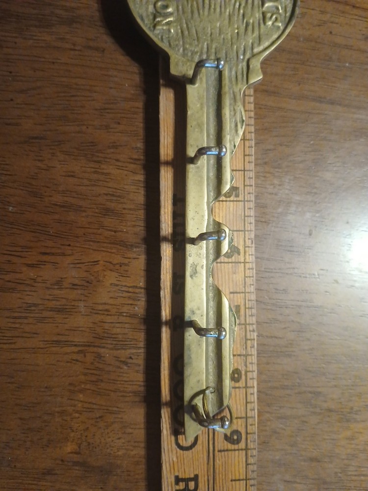 Brass Key Key Holder