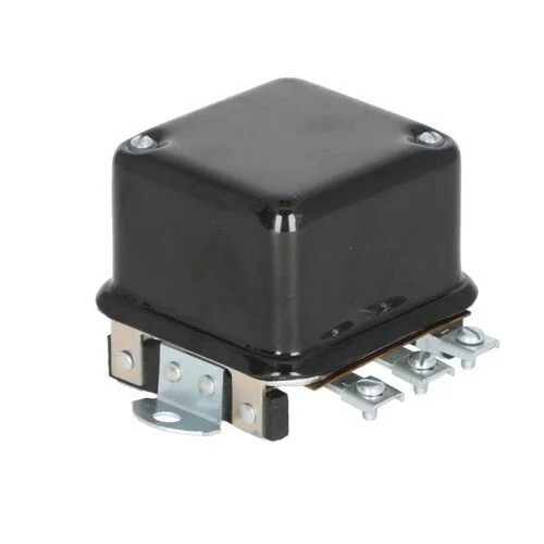 Voltage Regulator - 12 Volt - 4 Terminal - Flat Mount