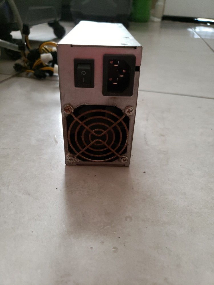 Bitmain Antminer S9 Hydro 18TH/s