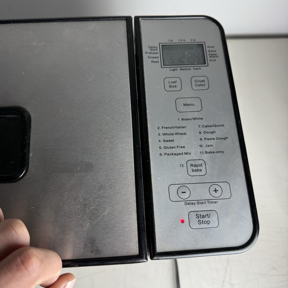 Cuisinart Stainless Steel 2 LB Automatic Programmable Bread Maker CBK-100